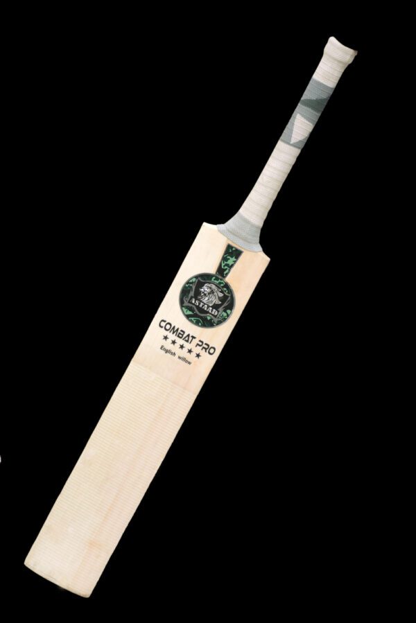 Combat Pro (English Willow) ( Grade 3A) - Image 3